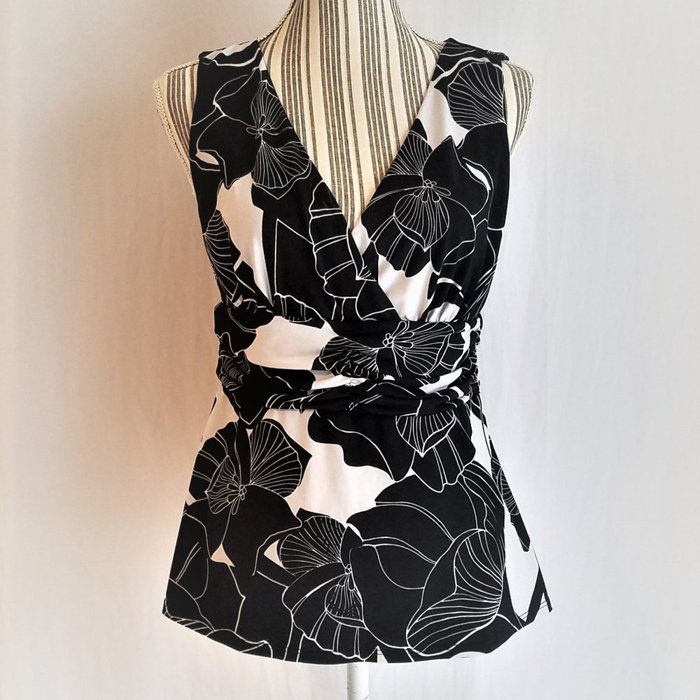 WHBM Sleeveless V-Neck Empire Waist Tunic